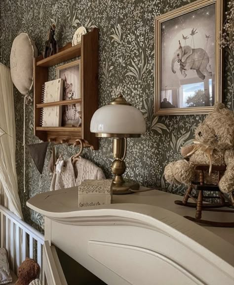 Moody Woodland Nursery, Kids Vintage Bedroom, Vintage Nursery Inspiration, Vintage Nursery Aesthetic, Dark Academia Nursery, Vintage Boys Nursery, Fancy Nursery, European Nursery, Cottage Core Nursery