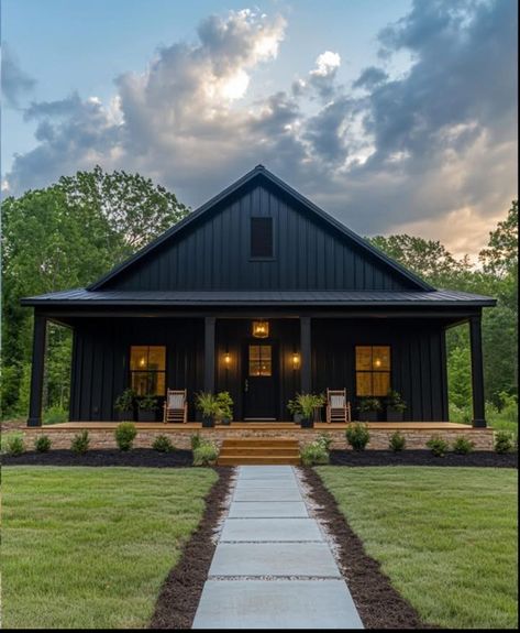 Black Barndominium Exterior, Hunting Lodge Interiors, Lodge Interiors, Dream Barndominium, Barndominium Exterior, Barndo Plans, Ranch Property, Living And Kitchen, Mobile Home Exteriors