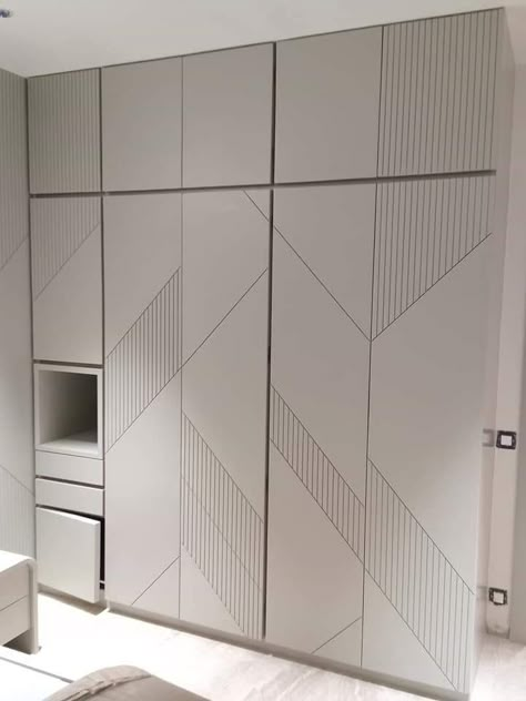 Wadrobes With Laminates, 5 Door Wardrobe Design Bedroom, Cupboard Laminate Design, Sliding Door Wardrobe Design Modern, White Cupboards Bedroom, Wardrobe Door Designs Sliding, Sliding Wardrobe Doors Modern, 2 Sliding Door Wardrobe Design, Sliding Wardrobe Laminate Design