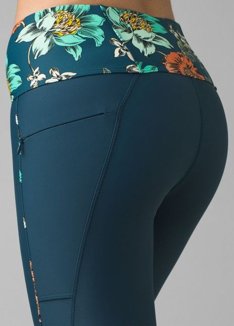 12 Best Leggings For Swim, Surf, Paddleboard - What Are Swim Tights? Swim Capris, Swim Leggings, Yoga Branding, Body Suits, Solid Leggings, Beach Chic, Best Leggings, Swimsuits For All, Printed Swim