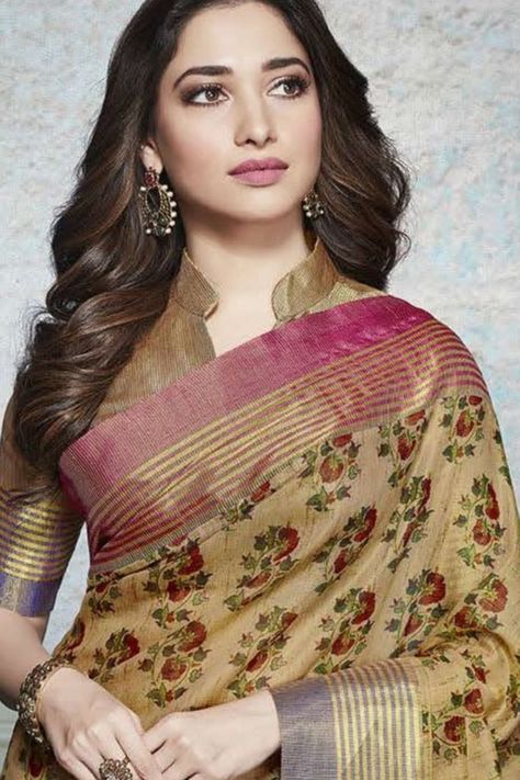 https://myfashioncorners.blogspot.com/ Collar Neck Blouse Designs, Collar Neck Blouse, Collar Blouse Pattern, Neck Blouse Designs, Bollywood Designer Sarees, Silk Printed Saree, Blouse Designs High Neck, Cotton Blouse Design, Best Blouse Designs