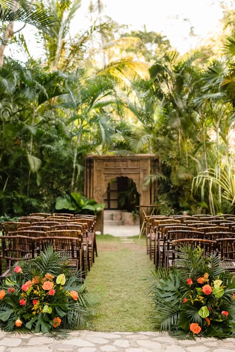 Indian Destination Wedding Mexico, Mexico Garden Wedding, Indian Mexico Wedding, Mexico Wedding Ceremony, Sayulita Wedding Venues, Tropical Wedding Venue Ideas, Mexico Wedding Inspiration, Indian Wedding Mexico, Small Mexico Wedding