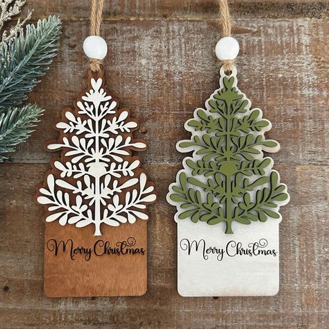 Explore how to make stunning layered Christmas tree ornaments with unique designs. A fun project that adds a personal touch to your holiday celebrations! Layered Christmas Tree, Diy Laser Engraver, Laser Cut Decor, Engraved Ornaments, Laser Cut Wood Crafts, Laser Engraved Gifts, Laser Engraved Ideas, Ornament Svg, Laser Art