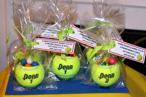 Tennis ball party favor with gumballs - made for my BALL themed party Tennis Banquet Ideas, Tennis Ball Crafts, Tennis Senior Night, Tennis Decorations, Tennis Crafts, Tennis Birthday Party, Tennis Cake, Wimbledon Party, Tennis Party Ideas