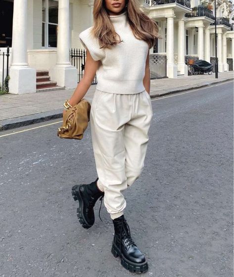 made from thick sweater material shoulder padded  turtleneck style perfect for layering  comes in eggshell white Leather Joggers Outfit, Turtleneck Top Outfit, Duck Boots Outfit, Styling Turtlenecks, Zara Street Style, White Leather Pants, Zara Knit Top, Jogger Outfit, Winter Style Guide