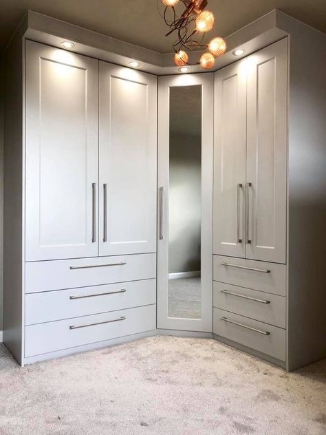 Corner Wardrobe Interior Design, Corner Cupboard In Bedroom, Corner Bedroom Wardrobe, Corner Cupboards Bedroom, Wardrobe In Corner, Bedroom Corner Cupboard Designs, Bedroom Wardrobe Corner, Wardrobe For Corner, Corner Wadroob Design Bedroom