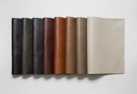 Our HORIZON leather gives you endless possibilities for adding elegance to any environment. With an array of earthy tones reminiscent of a landscape, including hues that echo the atmosphere and aesthetics from sunrise to sunset. Textile Photography, Leather Swatches, Masculine Interior, Material Palette, Fabric Textures, Victorian Design, Colour Board, Interior Fabric, Colour Schemes