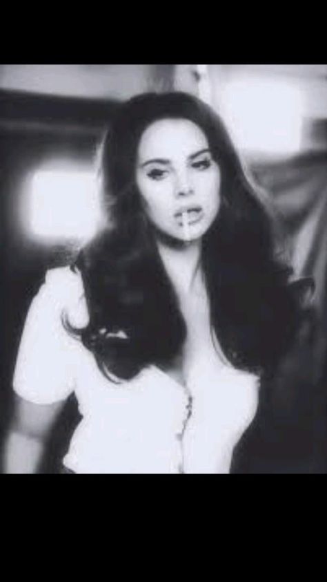 Love Lana Del Rey, Lana Del Rey Love, Lana Del Rey, Black And White, Hair, White, Black