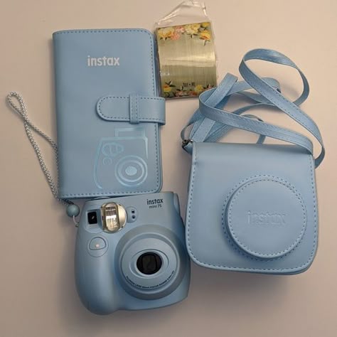 Cute Poloroid Camera, Polaroid Camera Accessories, Instax Camera Case, Fujifilm Polaroid Camera, Mini Polaroid Camera, Fujifilm Instax Mini 12, Instax Mini Aesthetic, Instax Camera Aesthetic, Blue Polaroid Camera