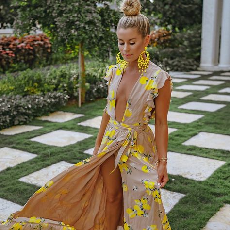 Turks & Caicos Trip & Outfit Recap - Welcome to Olivia Rink 30th Birthday Outfit Ideas For Women, Beach Wedding Outfit Guest, 30th Birthday Outfit, Beach Trip Outfits, Olivia Rink, Caribbean Outfits, Beach Wedding Outfit, Trip Outfit, Vacation Dresses Beach