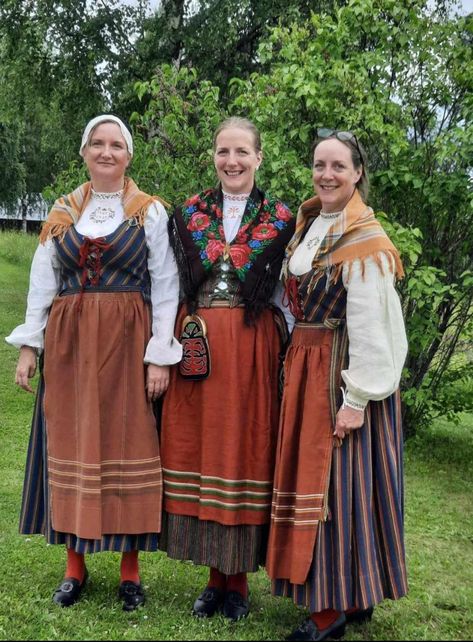 Traditional Scandinavian Clothing, Traditional Danish Clothing, Scandinavian Clothing Traditional, Denmark Clothing Traditional, Demon Clothes, Danish Clothing, Danish Folk Costumes, Scandinavian Clothing, Norway Folk Costume