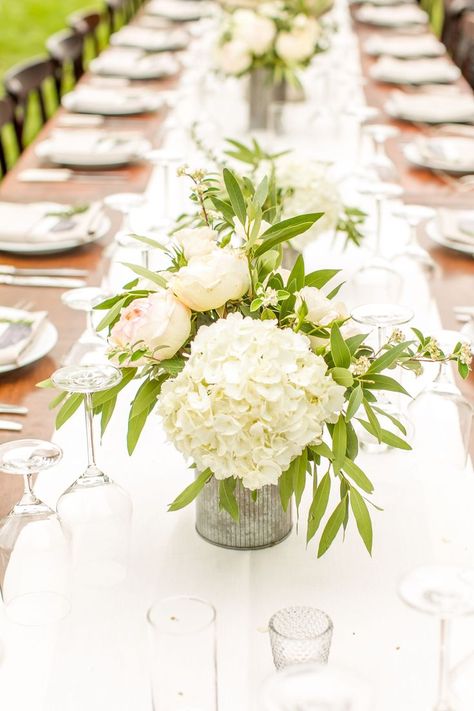 Hydrangea Centerpiece Wedding, White Hydrangea Centerpieces, White Hydrangea Wedding, Wedding Flowers Hydrangea, Hydrangea Wedding, Hydrangea Centerpiece, Hydrangea Arrangements, Hydrangeas Wedding, Long Table