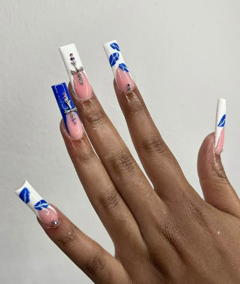 Dark Blue Nail Inspo Acrylic, Blue N White Nails, Crip Blue Nails Acrylic, Blue Freestyle Nails, Blue Baddie Nails, Blue Square Acrylic Nails, Baddie Nails Instagram, Trap Nails, Sqaure Nails