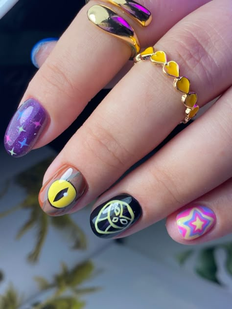 My Owl House nails, Owlbert, portal door and the Collector themes #theowlhouse #owlhousenails #nailart #fantasynails The Owl House Inspired Nails, The Owl House Nails Ideas, Owl House Bracelet, The Collector Cosplay, The Owl House Nails, Owl House Nails, House Nail Art, Videos Inspiradores, Punk Nails