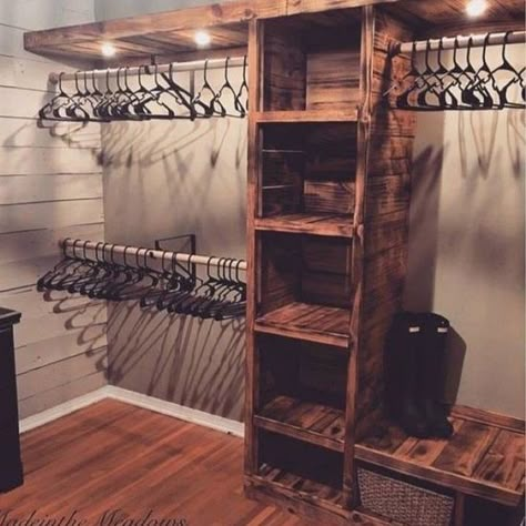 || Walk In Closet Ideas ||                         #WalkInClosetIdeas #FarmhouseStyle #ClosetMakeOver #CloserInspiration #MasterBedroom #DreamCloset #DreamHome #ClosetGoals #ClosetOrganization #NewHome #HomeRenovations #DIYCloset #ad #AffiliateLink Pallet Lounge, Diy Rustic Home, Bubble Tent, Closet Remodel, Kraf Diy, Wooden Shelf, Design Del Prodotto, Closet Designs, Easy Home Decor