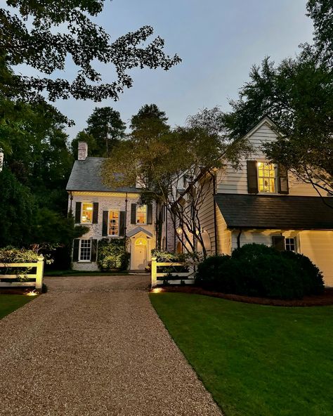 Wallpaper Archives - Quintessence Christmas In Connecticut, James Carter, House On The Hill, Wallpaper Interior, John Derian, Outdoor Decorating, English Countryside, Pretty House, The Hill