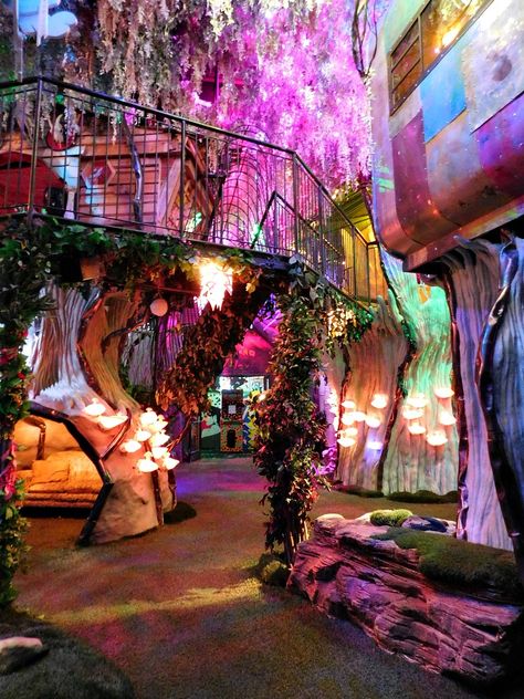 Meow Wolf, Aesthetic Rooms, Dreamy Room, Decor Minimalist, Room Inspiration Bedroom, Room Ideas Bedroom, Dream Rooms, Cool Rooms, Pretty Places