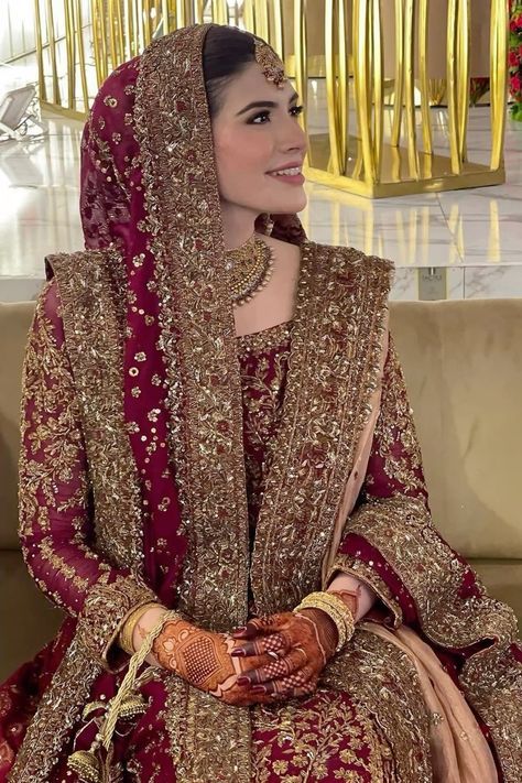 Abida Dada Bridal, Pakistani Baraat Dresses, Bridal Barat Dresses Pakistani, Pakistani Reception Bride, Baraat Dress Pakistani Bridal Wear, Nikkah Dress Pakistani, Wedding Dresses Desi, Walima Dresses Pakistani Brides, Bridal Pakistani Dresses