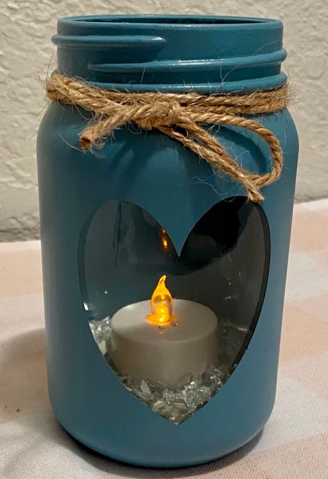 Wedding mason jar ideas like tis blue lantern are perfect to DIY Recycle Containers, Lantern Jar, Jar Decorating Ideas, Easy Mason Jar Crafts Diy, Mason Jar Lantern, Jar Painting, Easy Mason Jar Crafts, Jar Projects, Mason Jar Lanterns