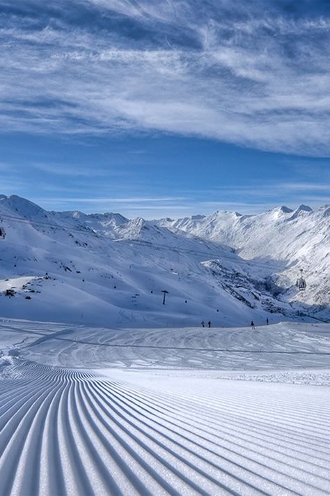 Austria Ski Resort, Skiing In Austria, Ski Resort Aesthetic, Austria Snow, Austria Skiing, Light Meaning, Ski Austria, Skiing Photography, Snow View