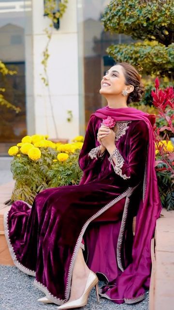 Maya Ali Velvet Dress, Velvet Suits Women Indian, Punjabi Lehenga, Velvet Pakistani Dress, Charlotte Wwe, Velvet Outfits, Velvet Dresses Outfit, Velvet Suit Design, Hdfc Bank