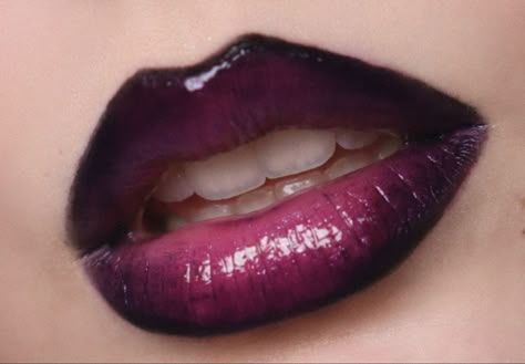 Plum Color Makeup, Pink And Black Lipstick, Black And Purple Lip Combo, Dark Purple Makeup Ideas, Plum Lip Combo, Black And Pink Lip Combo, Vampy Lip Combo, Goth Lip Combo, Dark Purple Lipstick Makeup