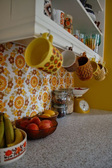 70s Kitchen, 70s House, 70s Interior, 1970s Decor, Decor Eclectic, 70s Home, 70s Home Decor, 70s Decor, Decor Ikea