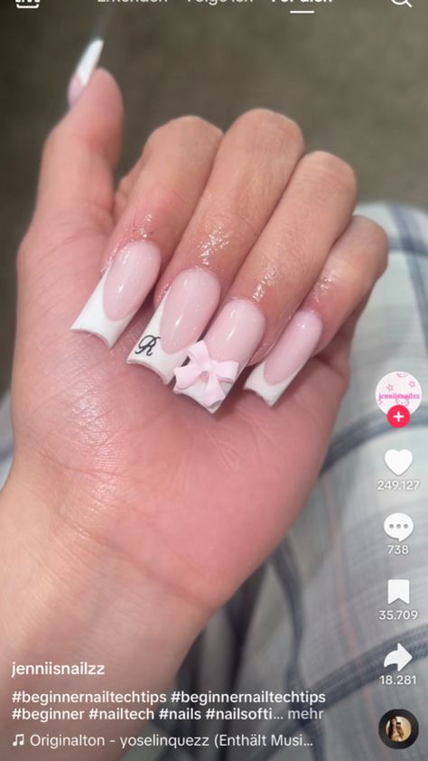 Cursive R On Nails, White Nails With Designs Initial, Cursive E On Nails, Cute Nails Acrylic Initials, Square White Nails Design, Acrylic Nails Letter J Design, Letter R On Nails Acrylic, Nails With Your Mans Initials, Nail Ideas With Initial Square