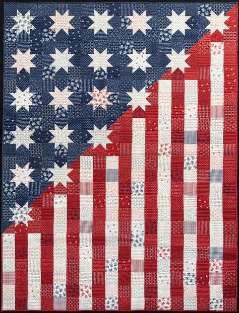 Freedom Quilt, Flag Quilts, American Flag Quilt, American Flag Crafts, Patriotic Projects, Fabric Panel Quilts, Flag Quilt, Quilts Of Valor, Red Stars