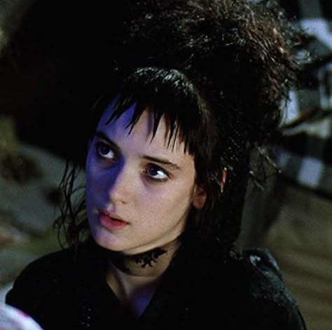 Beetlejuice 1988, Uk Icon, Lydia Beetlejuice, Winona Forever, Tim Burton Characters, Beetlejuice Movie, Lydia Deetz, Tim Burton Films, Tim Burton Movie