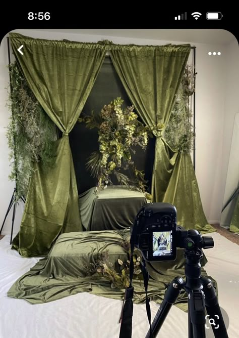 Photography Studio Decor, Photography Studio Design, Photography Studio Setup, Home Studio Photography, Photoshoot Backdrops, Deco Studio, Creative Photoshoot, Creative Photoshoot Ideas, Set Ideas