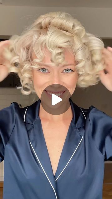 Diy Hollywood Waves Short Hair, Short Hair Ringlets Curls, How To Do Vintage Curls Short Hair, Loose Finger Waves Short Hair, Retro Curls Short Hair, How To Hollywood Waves Vintage Curls, Pin Waves Short Hair, Hollywood Hair With Bangs, Retro Bob Haircut Vintage