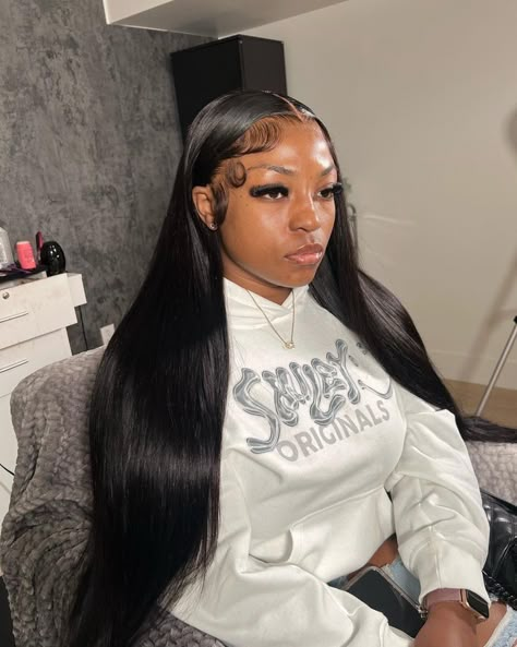 Straight Wig Hairstyles, Straight Lace Wig, Middle Part Hairstyles, Straight Human Hair Wigs, Frontal Wig Hairstyles, Quick Weave Hairstyles, Frontal Hairstyles, Hair Wigs For Women, Lace Front Wigs Human Hair