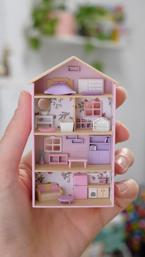 I wish I could make it that fast! Still missing some details but I hope you like a process 💕 . . #dollhouse #moderndollhouse #miniatures… | Instagram Tiny Stuff, Art Houses, Doll Miniatures, Doll Furniture Diy, Diy Miniatures, Miniatures Diy, Miniature Stuff, Diy Doll Miniatures, Mini Doll House