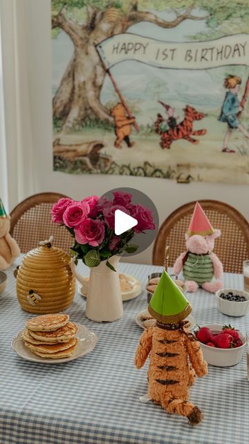 Winnie The Pooh Turning One, Baby Birthday Breakfast, 1st Birthday Morning Ideas, Winnie The Pooh Brunch Ideas, Winnie The Pooh Two Birthday, Pooh Bear Tea Party, E-i-e-i-o Party, Winnie The Pooh 3rd Birthday Party, Winne The Pooh 1st Birthday