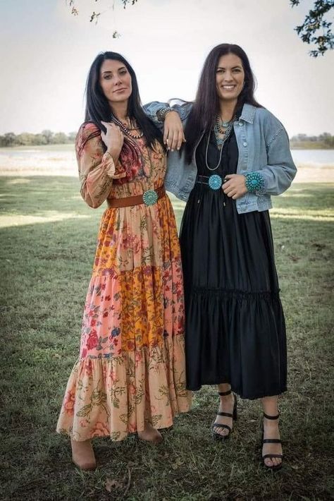 Western Wear Ideas Women, Native American Belt, Native American Outfit Women, Modern Native American Fashion, Women Cowgirl Outfits, Dress With Western Belt, Ribbon Skirt Outfit, Women’s Western Fashion, Western Wedding Guest Outfit