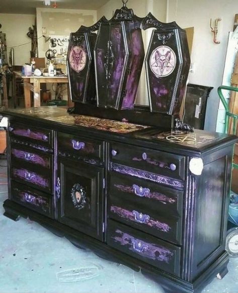 What an amazing cabinet! 💜🖤 Would you have this in your home? 📸 Peterscaturro #goth #gothic #gothgoth #gothlife #dracula #alternative #altgirl #altgirls #altstyle #vamp #gothhome Goth Bedrooms, Gothic Furniture Diy, Victorian Dressers, Dark Victorian, Gothic Bedroom, Dresser Design, Gothic Furniture, Horror Decor, Antique Beds