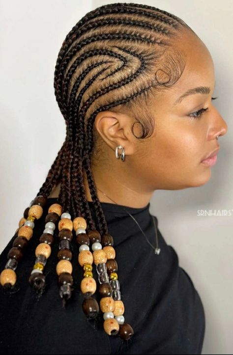 Stitch Braids With Beads, Cornrows With Beads, Alicia Keys Braids, Hairstyle Braid, Cornrows Natural Hair, Twisted Braid, Cabello Afro Natural, Cornrows Braids For Black Women, Short Box Braids Hairstyles