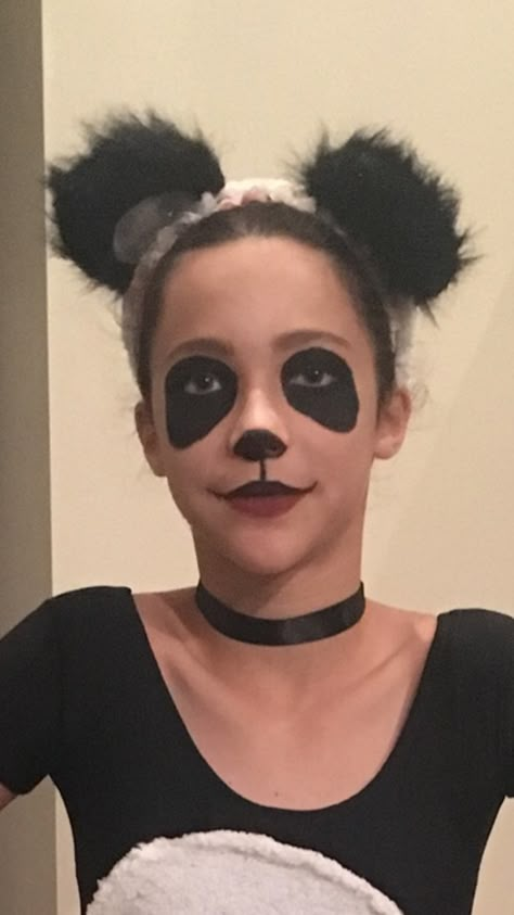 Panda makeup, panda costume, panda Panda Bear Makeup Halloween, Panda Bear Makeup, Kung Fu Panda Makeup, Panda Costume Makeup, Panda Halloween Makeup, Panda Eyes Makeup, Panda Halloween Costume, Panda Makeup Cute, Diy Panda Costume