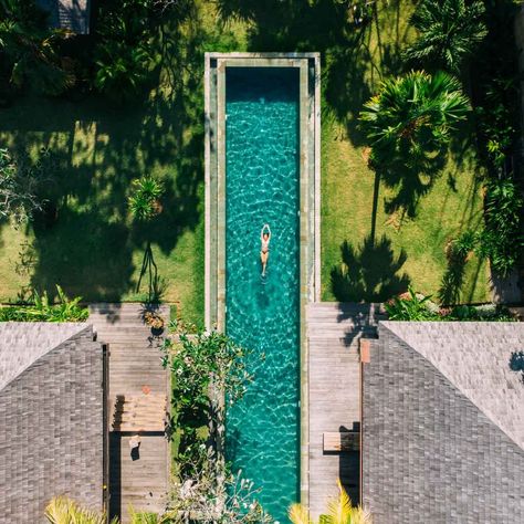 Saltwater vs. Chlorine Pool: Which is Better? Pretty Pools, Lawn And Garden Ideas, Bali Yoga Retreat, Cheap Family Vacations, Pools For Small Yards, Log Planter, Bali Yoga, Pool Inspiration, Diy Water Fountain