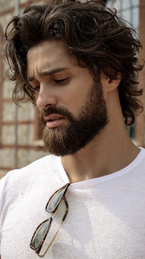 Long Hair Beard, Long Beard Styles, Beard Haircut, Mens Hairstyles With Beard, Mens Hair Care, Wavy Hair Men, Mens Hairstyles Medium, Men's Long Hairstyles, Faded Hair