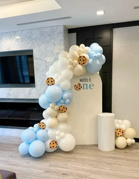 Cookie Balloon Arch, Milk And Cookies Balloon Arch, First Birthday Boy Balloons, Boy Birthday Party Themes 1st, Balloon Garland On Backdrop, Sweet One First Birthday Boy, One Sweet Boy Birthday Theme, Cookie Themed Party, Cookies And Milk Birthday Party