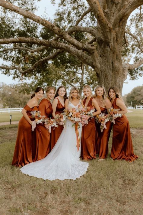 Texas Boho Wedding Party Attire | Western Bridal Party Photos | Lauren Provost Photography | This bride and groom brought the best dressed wedding party! Get inspired by bridal party hairstyles bridesmaid, bridal party ideas, bridal party photos, and bridal party dresses! Book Lauren for your wedding photos or Texas wedding photography at laurenashleighphoto.com! Western Bridal Party Attire, Boho Wedding Party Attire, Bridal Party Hairstyles Bridesmaid, Western Wedding Bridesmaids, Western Bridal Party, Western Bridesmaid Dresses, Boho Wedding Party, Wedding Party Attire, Fall Wedding Bridesmaids