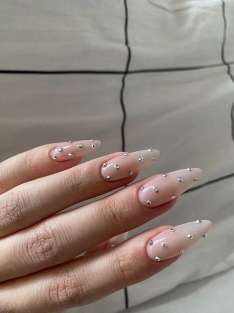 Minimalist Nails With Rhinestones, Nail With Crystals, Simple Jeweled Nails, Long Almond Nails With Gems, Nude Nails With Crystals, Crystal On Nails, Nude Gem Nails, Almond Nails With Crystals, Nails Inspiration Diamond