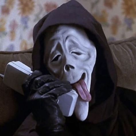 Scary Movie, Not Mine, Mask, On Twitter, Twitter