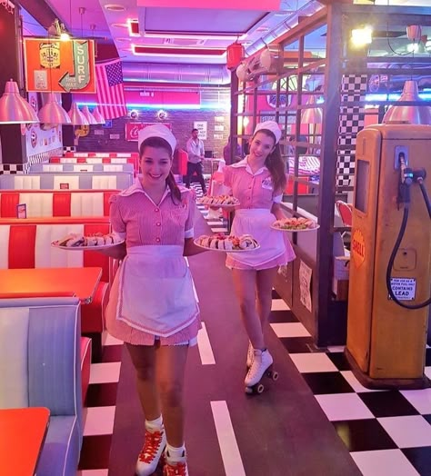 50s Diner Aesthetic, Retro 50s Aesthetic, 1950 American Diner, Waitress Outfit, Diner Aesthetic, 1950s Diner, American Dinner, 50s Diner, Diner Decor