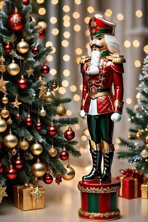 Best Christmas Destinations, Christmas Styles, Nutcracker Christmas Decorations, New Year Theme, Christmas Colours, Mens Halloween, Christmas Destinations, Nut Cracker, Christmas Themes Decorations