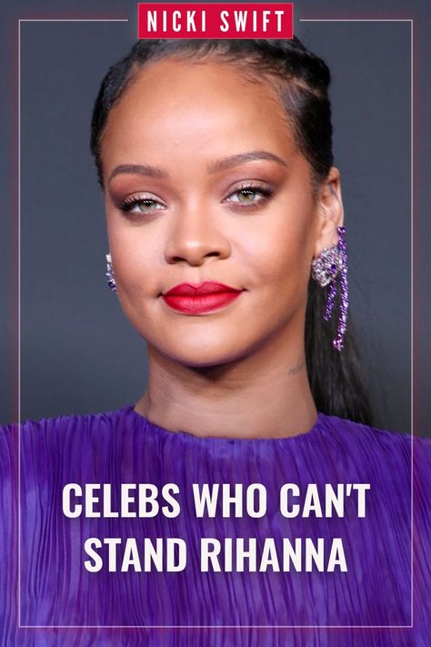 Self-described as "petty af," Rihanna has had as many online feuds as she's had Top 40 hits. #Music #Rihanna Rihanna Tweet, Rihanna Makeup, Rihanna Fan, Azealia Banks, Rihanna Riri, Charlie Sheen, Teyana Taylor, Amanda Bynes, Rihanna Fenty