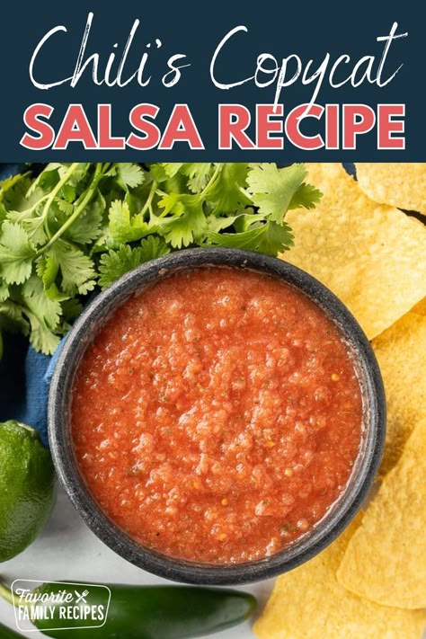 This Chili’s Copycat Salsa Recipe is so easy to make at home and tastes just like the restaurant's favorite appetizer. It has all the best flavors of homemade salsa but without a lot of time and fuss. So grab a bag of tortilla chips and a bowl and get ready for the tastiest copycat recipe ever! Chilies Salsa Recipe, Copycat Chili's Salsa, Jared Salsa Recipe, Non Chunky Salsa, Homemade Hot Salsa, Chilis Chips And Salsa, Chilli Salsa Recipe, Cheddars Copycat Salsa Recipe, Simple Homemade Salsa