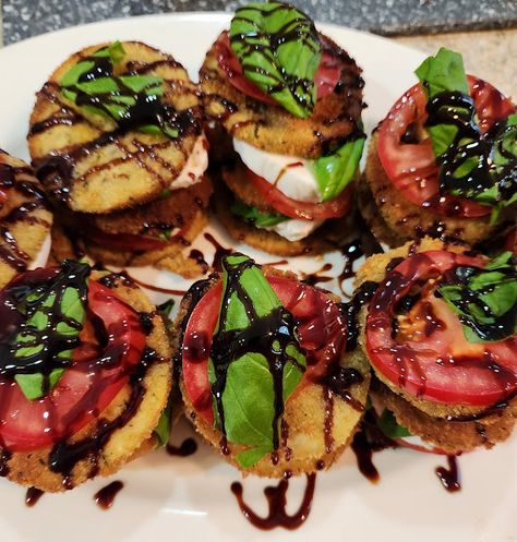 Sam's Place: Crispy Eggplant Caprese Stacks Beef Shoulder Steak, Eggplant Caprese, Crispy Eggplant, Seasoned Bread Crumbs, Ribs On Grill, Grilling Season, Kitchen Dinning, All About Food, Easy Lunches